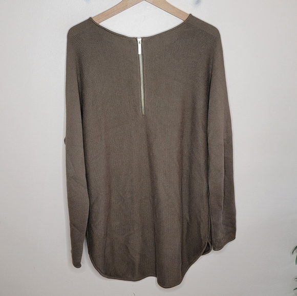 MICHAEL Michael Kors | Brown Tunic Sweater Zip Back Rounded Hem Size Medium - Picture 4 of 6